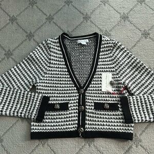 NWT London Kaye sweater